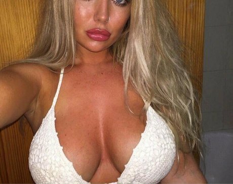 Colleen McAuslin 裸のスター 写真