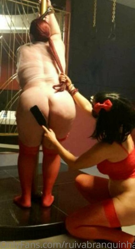 アマチュアペッギングオンリーファンズ セックス 画像