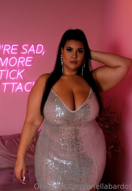 プッシー尻オンリーファンズ ポルノ 画像