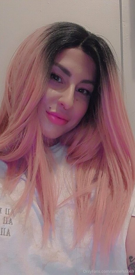 adelezora leefree ポルノモデル ギャラリー