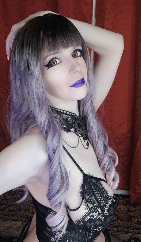 角質の女の子オンリーファンズ トップ 写真