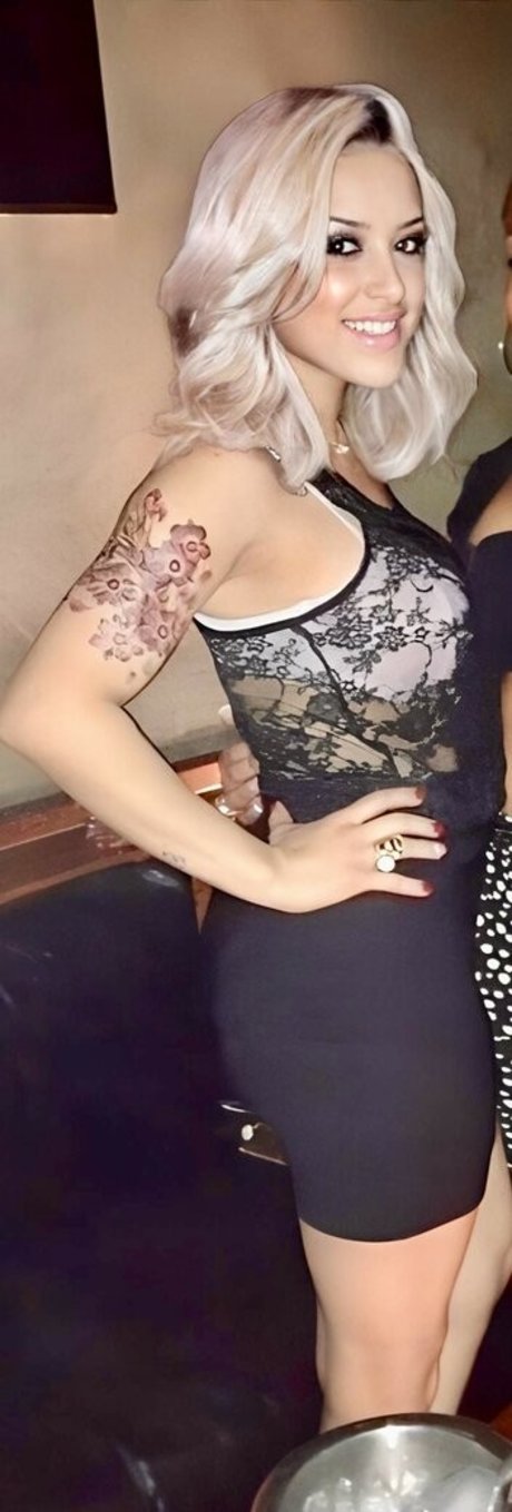 Ashley Smutts トップモデル 写真