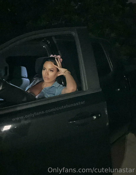 cutelunastar 女優 写真
