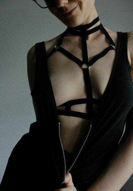 stretchykitten ポルノスター 無料 ギャラリー