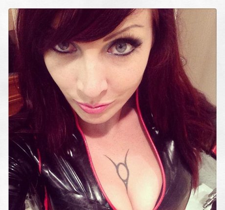 Amarantha LaBlanche 美しいモデル アーカイブ