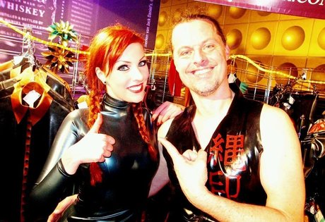 Amarantha LaBlanche ヌードのポルノスター 写真