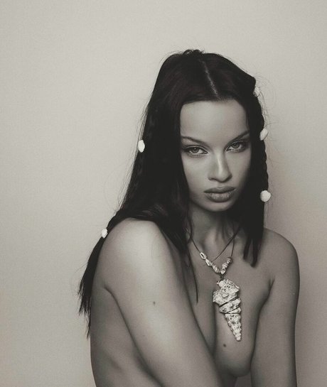 Liora Lapointe トップスター ギャラリー