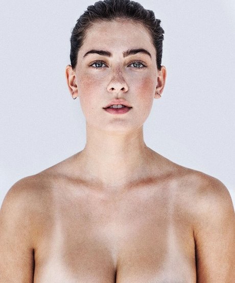 Olivia Norella ポルノスター 写真