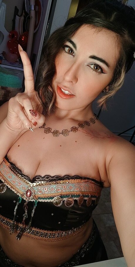 michiisdiary ポルノスター ヌード 写真