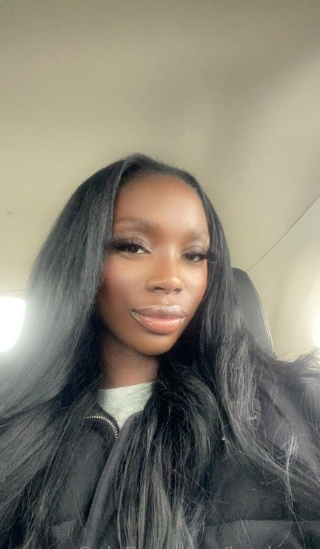 LomlZara HD女優 写真