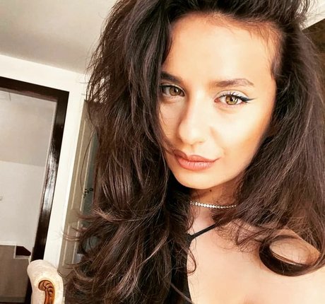 baby meryy93 無料女優 写真