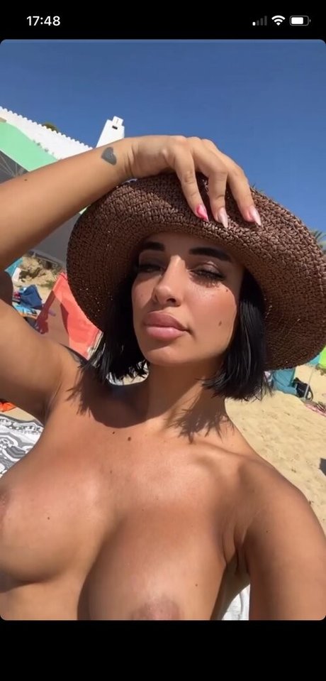 レズビアン誘惑オンリーファンズ 素敵 写真