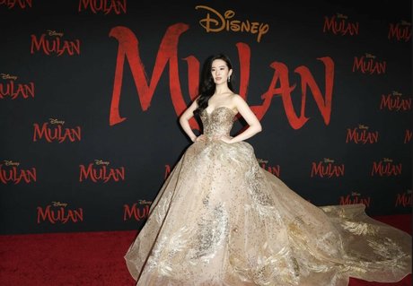 Liu Yifei HDスター 画像