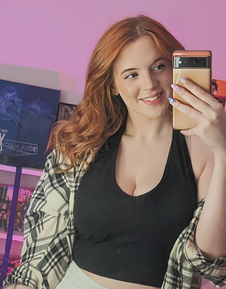 louiseyhannah セックスモデル 写真