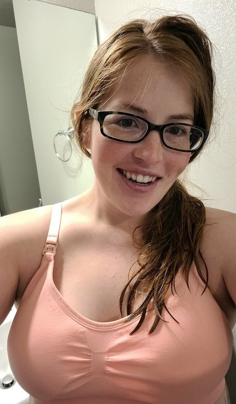 プチ無料オンリーファンズ 美しいxxx 写真