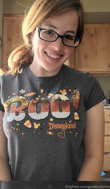 goodluckanne ポルノスター 写真