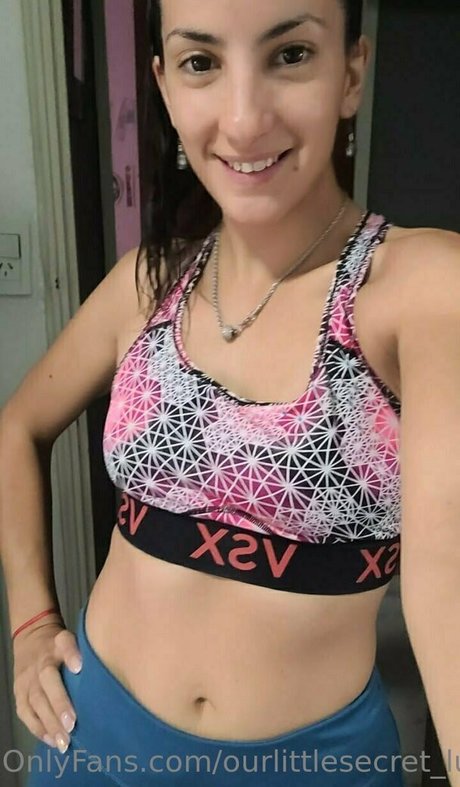 アナルアジア人オンリーファンズ セクシーヌード 画像