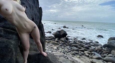 成熟したラテン系オンリーファンズ エロ 写真