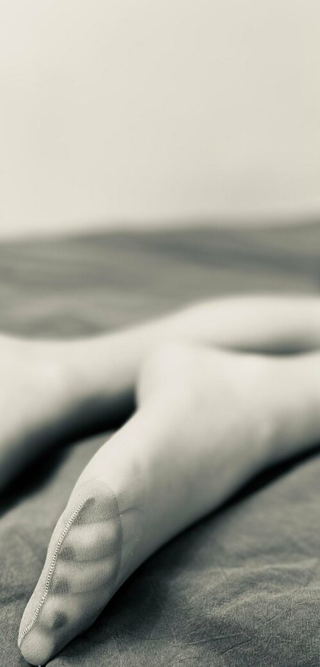 曲線美のランジェリーオンリーファンズ 美しいxxx 写真