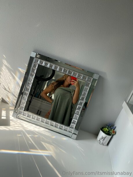 Itsmisslunabay トップポルノスター ギャラリー