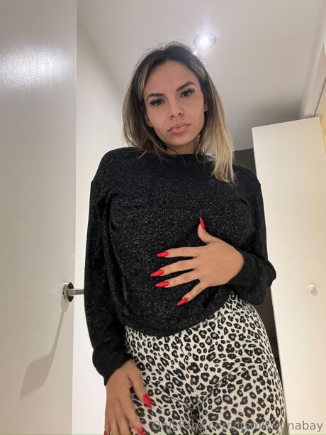 Itsmisslunabay エロティックなモデル 写真