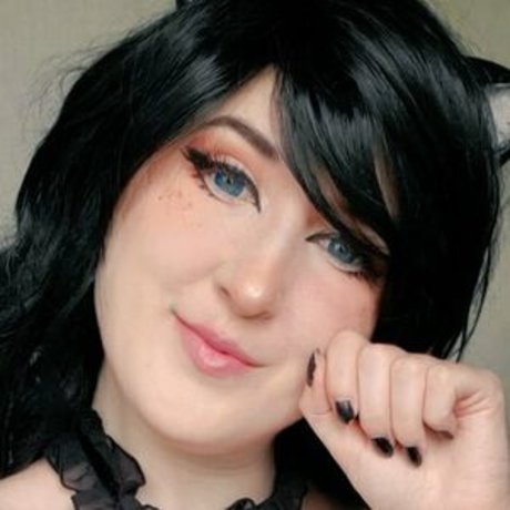 Pocketfullofash セクシーモデル 写真