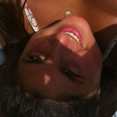 痴女妻オンリーファンズ ヌード 画像