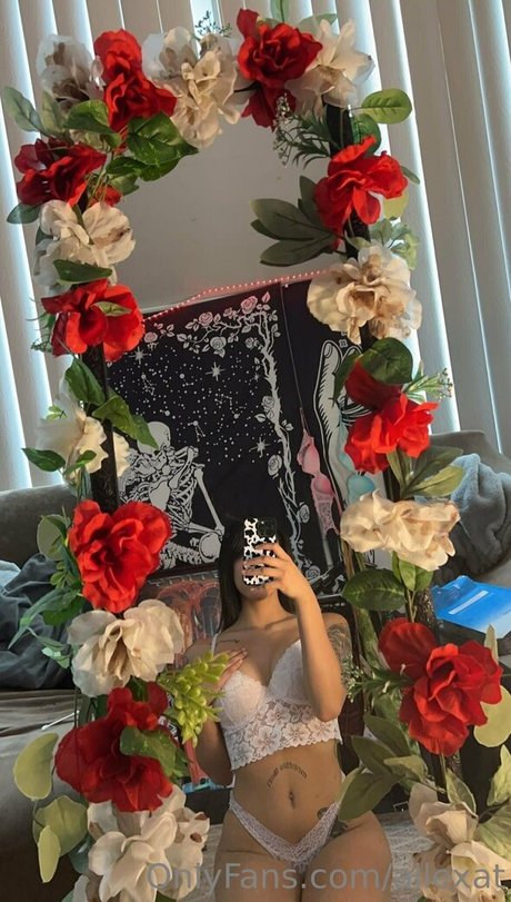 allexat ポルノスター 美しい 写真