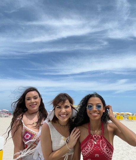 Eden Jabari 高品質モデル 写真