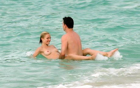 フィットネスベイビーオンリーファンズ ポルノ アーカイブ