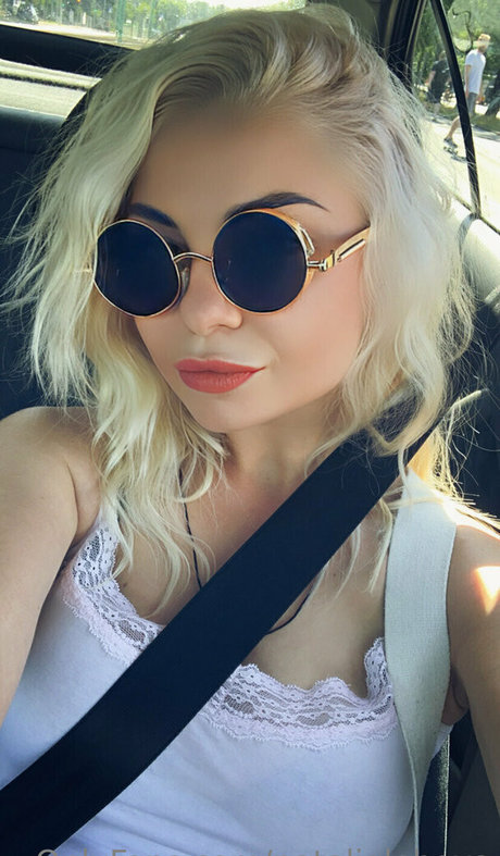 natalialebova 可愛い女優 写真