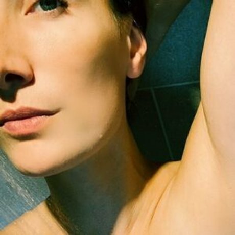 Deeeelicious ポルノモデル 写真