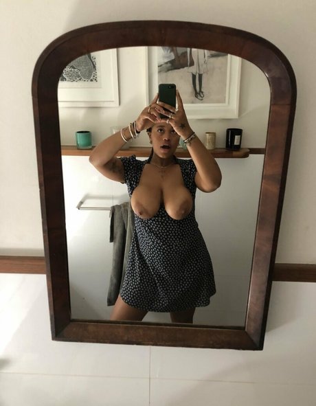 The Mermaid Diaries xxxモデル 画像