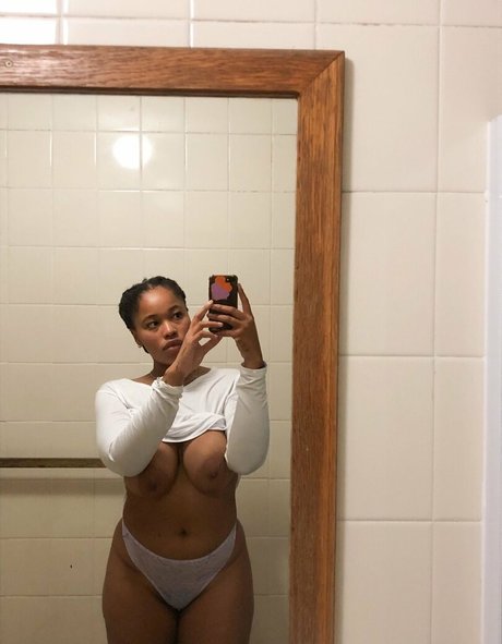 ぽっちゃりカップルオンリーファンズ 美しいxxx ギャラリー