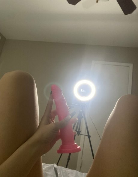 小柄なラテン系オンリーファンズ 美しいxxx 写真