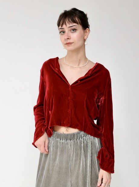 Aynsleigh Escher ヌードスター 写真