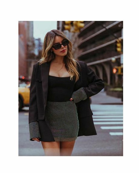 40歳のオンリーファンズ ポルノ 画像