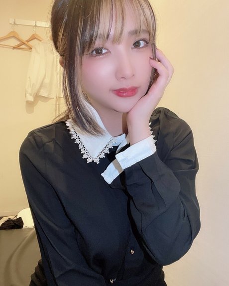 Yuno Mizusawa 写真集