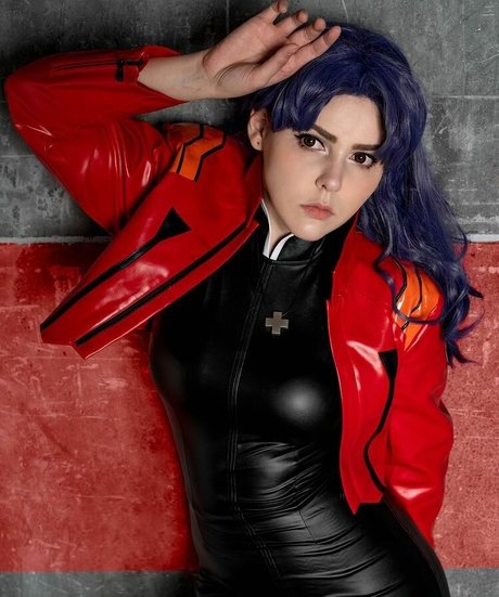 Alina Rin ポルノスター 写真