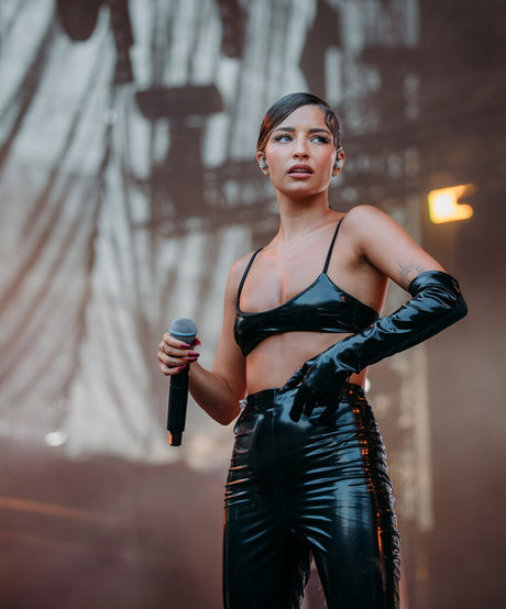 フィットネスガールズオンリーファンズ xxx 画像