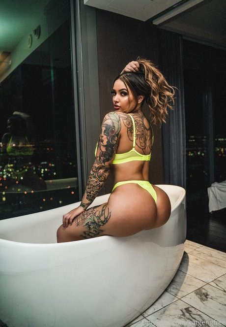 katgerigfree セクシーなポルノスター アーカイブ