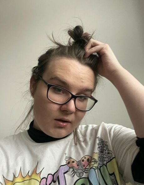 フェラチオ ティーン オンリーファンズ えろ 写真