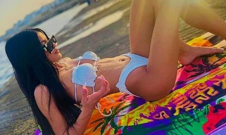 アナルファックオンリーファンズ 美しいxxx 写真