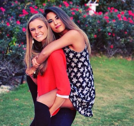 レズビアン乱交オンリーファンズ 美しいxxx ギャラリー