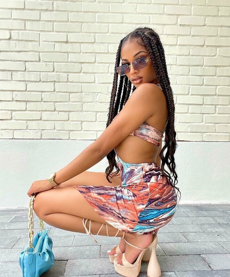 2人のオンリーファンズ 無料アダルト 写真