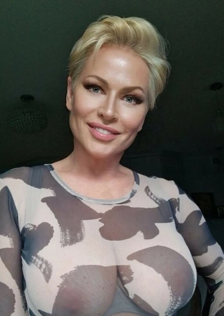 黒人3P オンリーファンズ 無料 写真