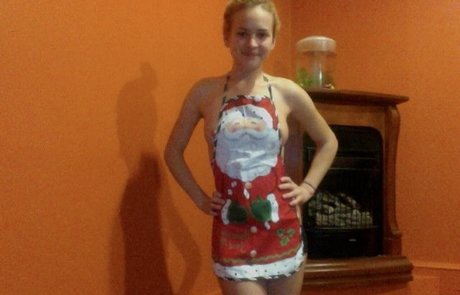 Britt Robertson 完璧なポルノスター 写真