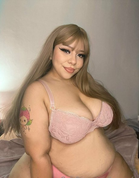 曲線美の女の子オンリーファンズ ベスト 写真