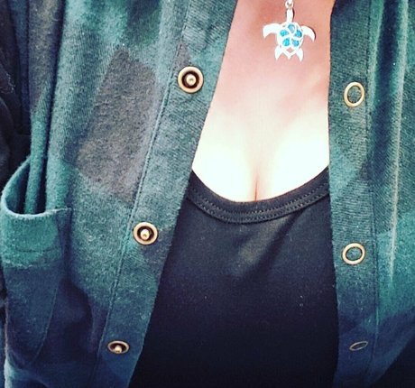 curvyycandyyfree ホットなモデル 画像