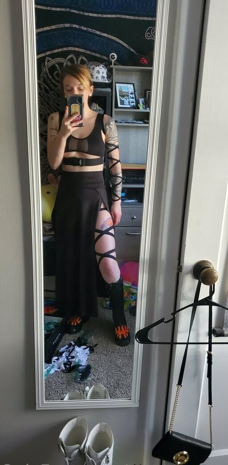 tatteasefree セクシーなスター 写真